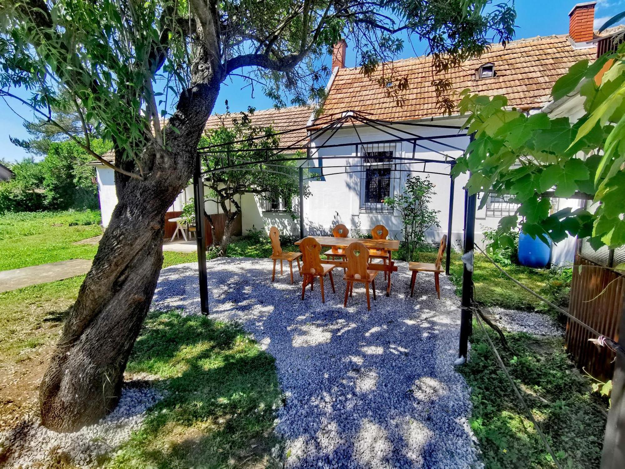 Dolce Weekend Balaton Apartment Balatongyorok Exterior photo