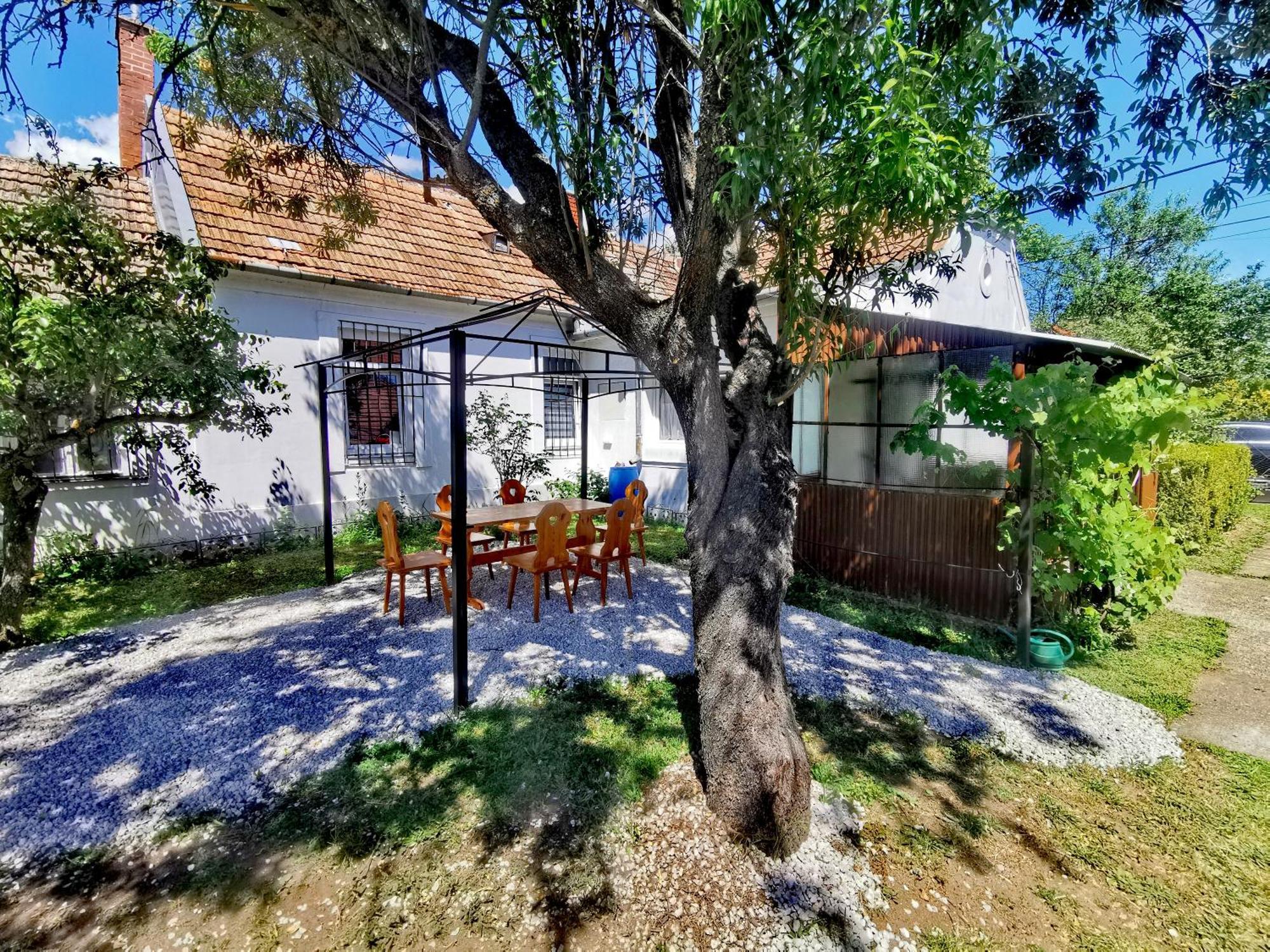 Dolce Weekend Balaton Apartment Balatongyorok Exterior photo